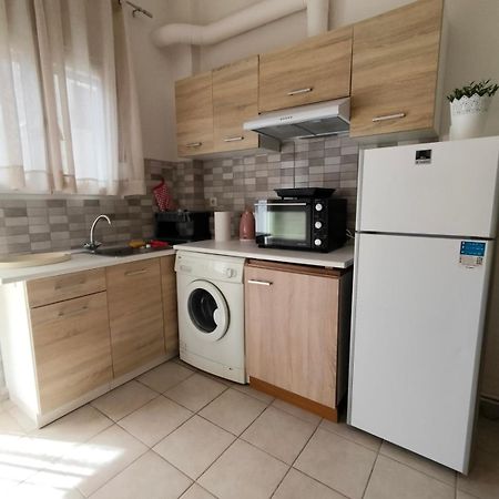 Elegant Central Apartment In Volos Luaran gambar