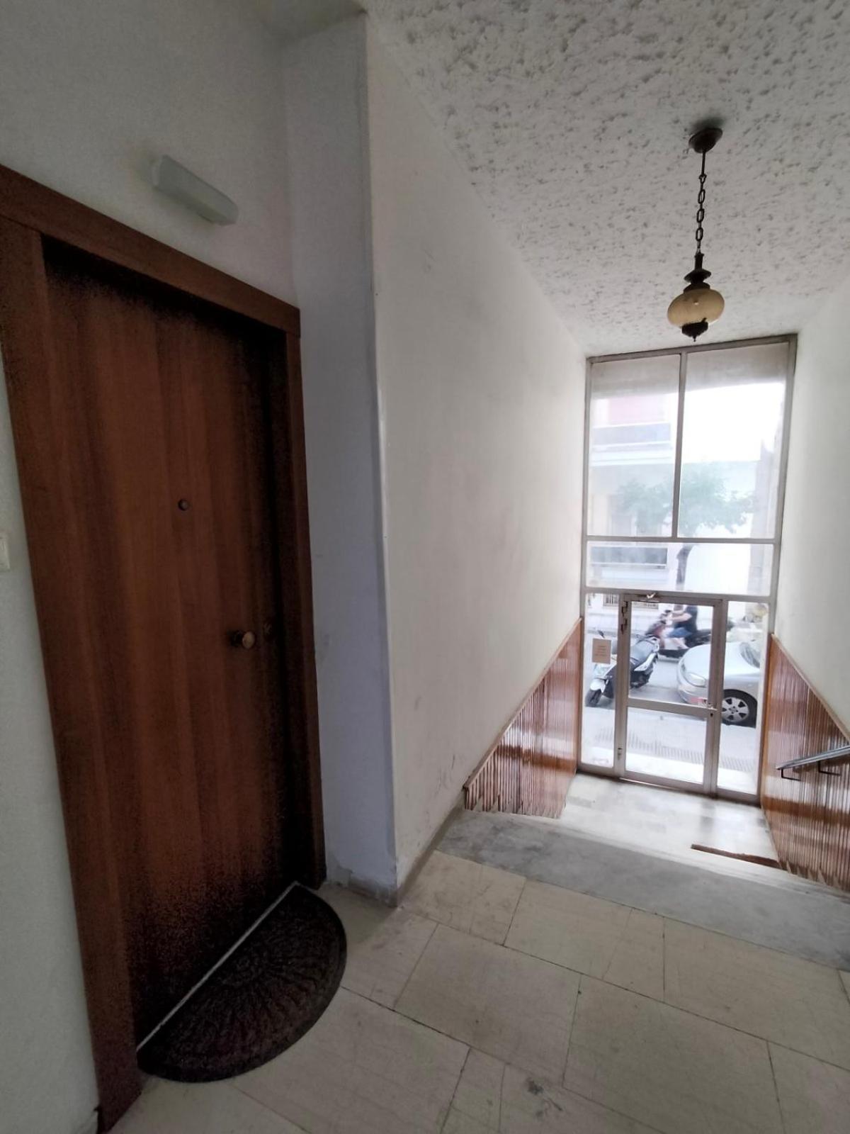Elegant Central Apartment In Volos Luaran gambar